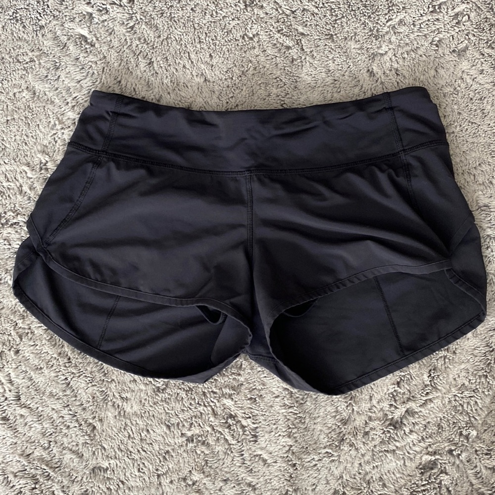 Lulu Lemon Speed Up Low-Rise Lined Shorts 2.5”